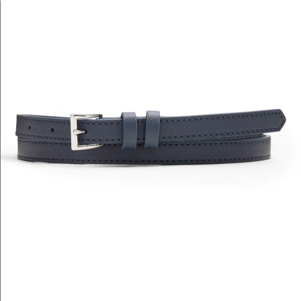 🌱 NWT Banana Republic Belt